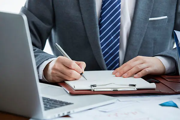 日月湾哪里好吃美食